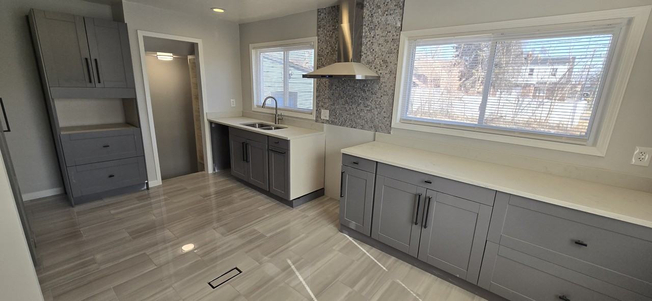 15800 Whitcomb St #NA - Photo 3 of 15