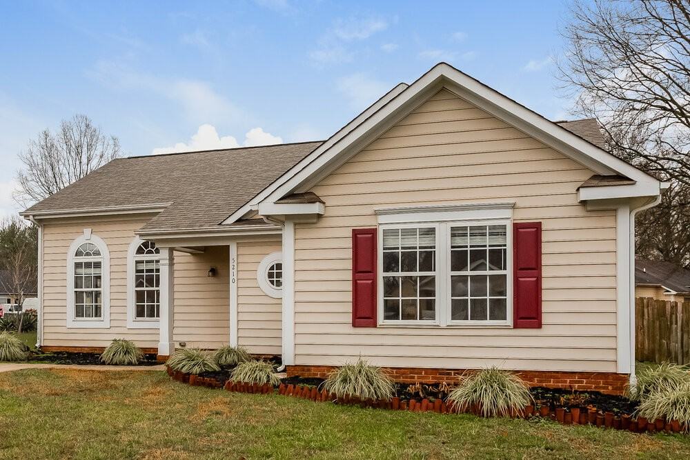 5210 Grenelefe Village Rd - Photo 3 of 16