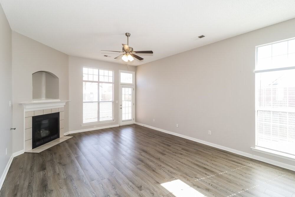 4844 Pine Forrest Dr - Photo 5 of 17