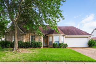 10283 Green Moss Dr N - Photo 1 of 1