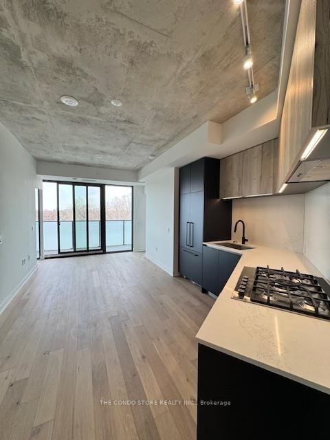 2625 Dundas Street West #604 - Photo 4 of 21