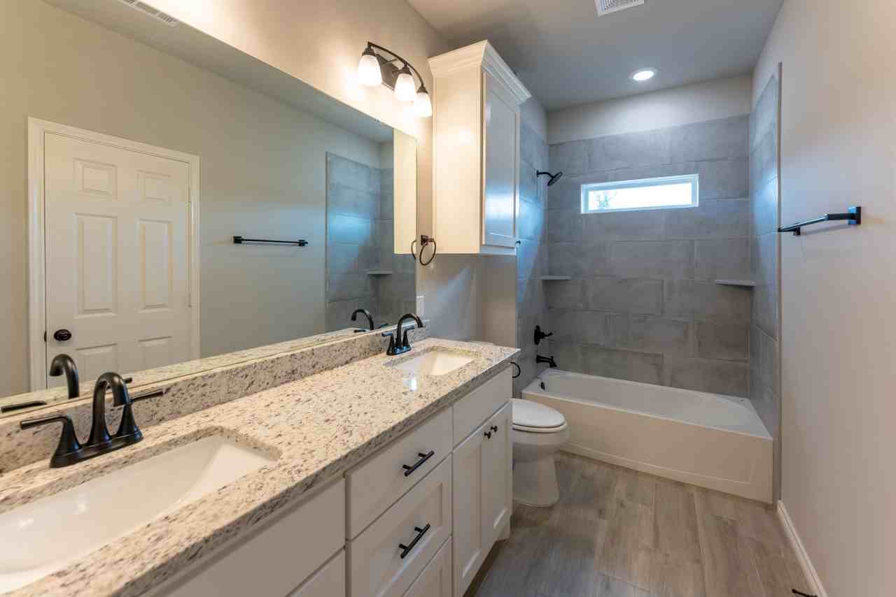 6922 Leonard Rd #NA - Photo 4 of 17