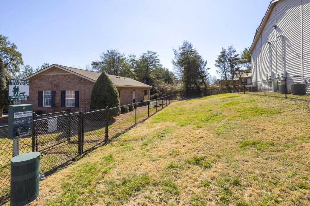 Ridgewood at Greenbrier - Photo 5 of 29