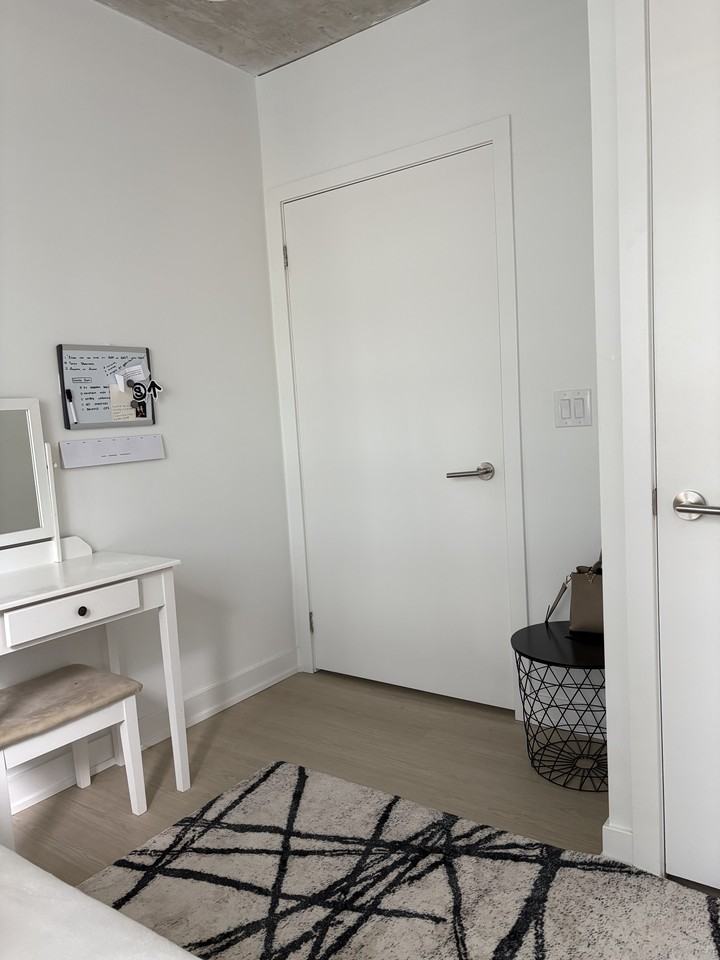 47 Mutual St - Photo 4 of 20