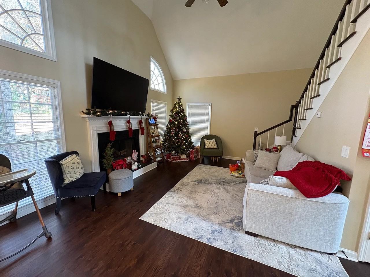 553 Mountain Oaks Pkwy - Photo 7 of 20