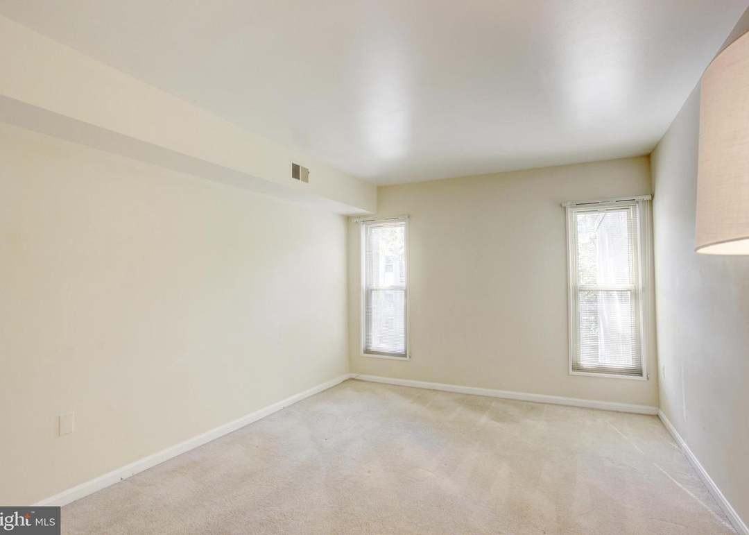 5201 Duke Street #302 - Photo 5 of 31