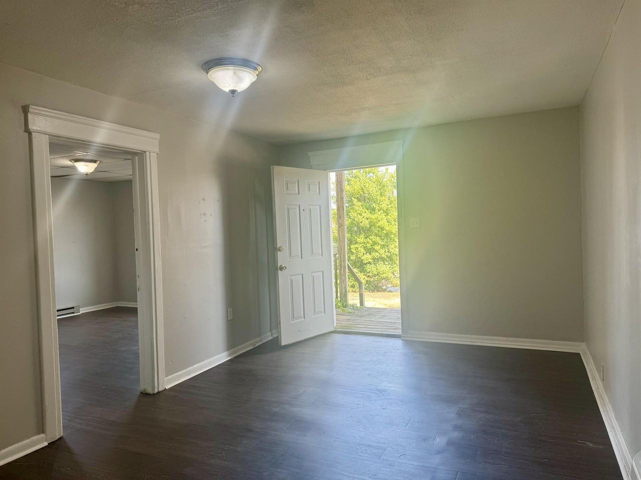 1601 6th Ave #1 - Photo 2 of 8