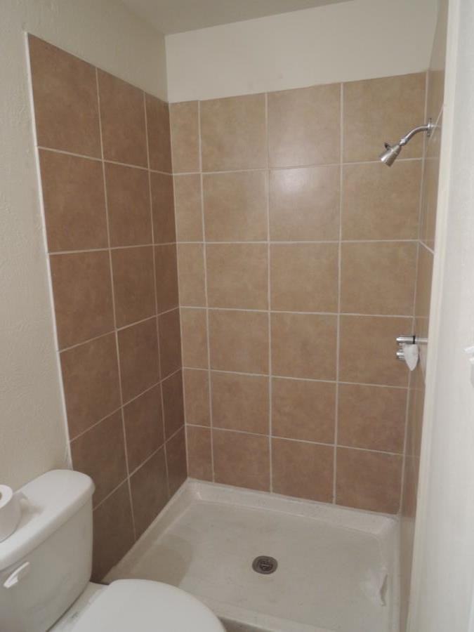 1813 Cottonwood St #1 - Photo 6 of 9