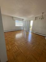featured image of 711 Queens Avenue #305