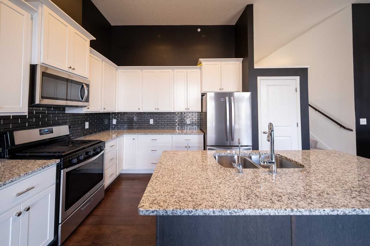 13369 Bronze Pkwy #1 - Photo 6 of 32