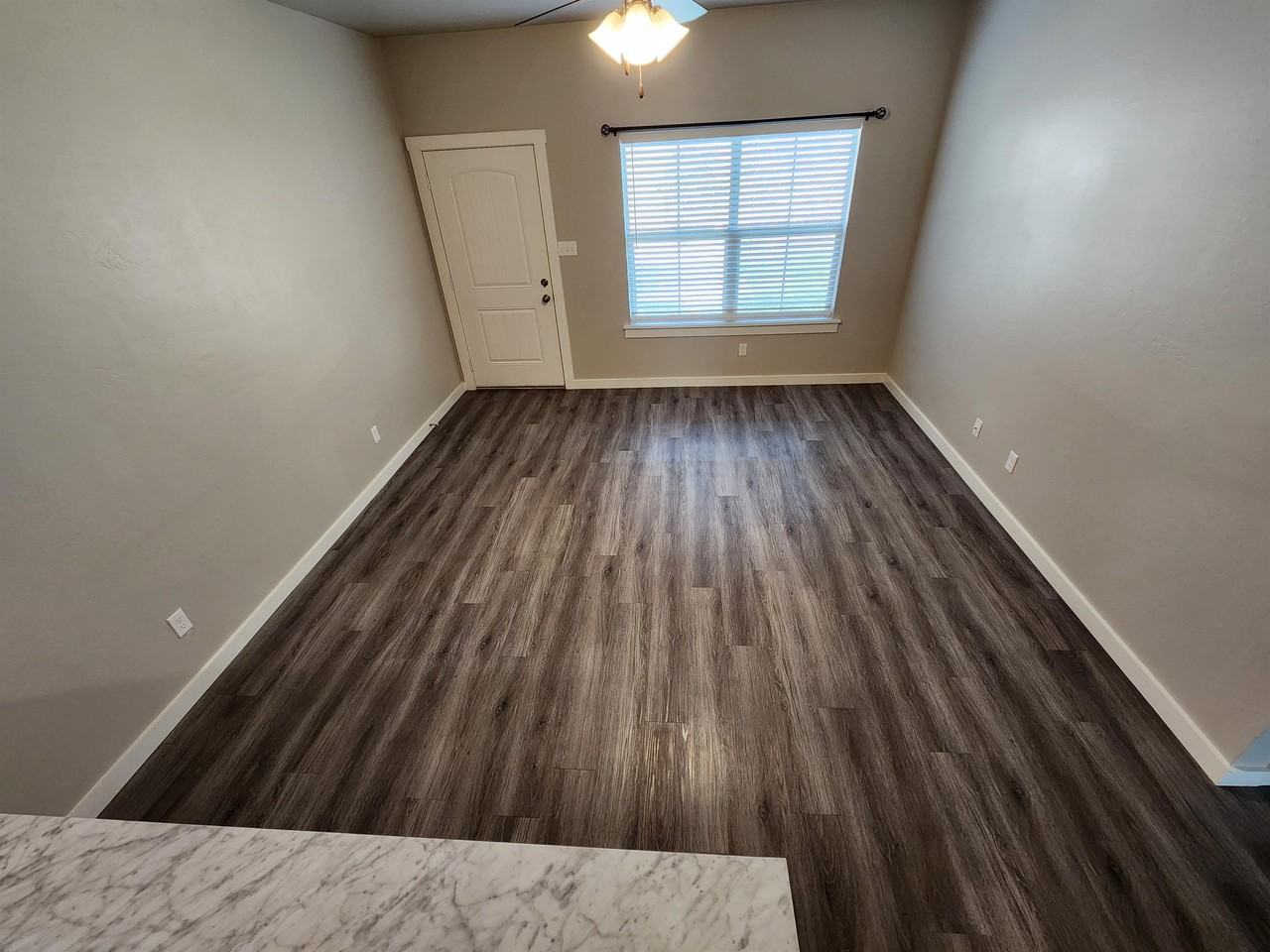 422 E 13th St #1 - Photo 5 of 15