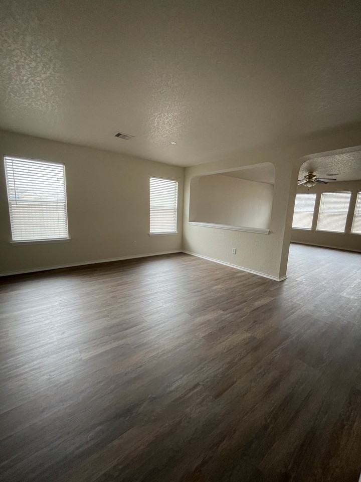 7530 Drake Cyn #1 - Photo 6 of 27