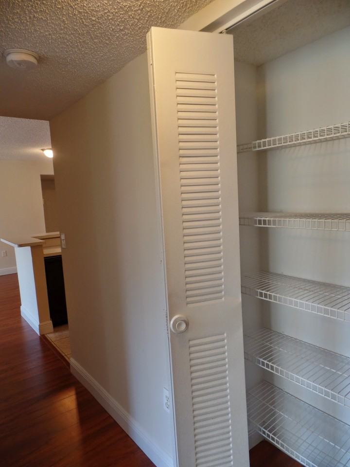 3844 Lyons Rd - Photo 6 of 32