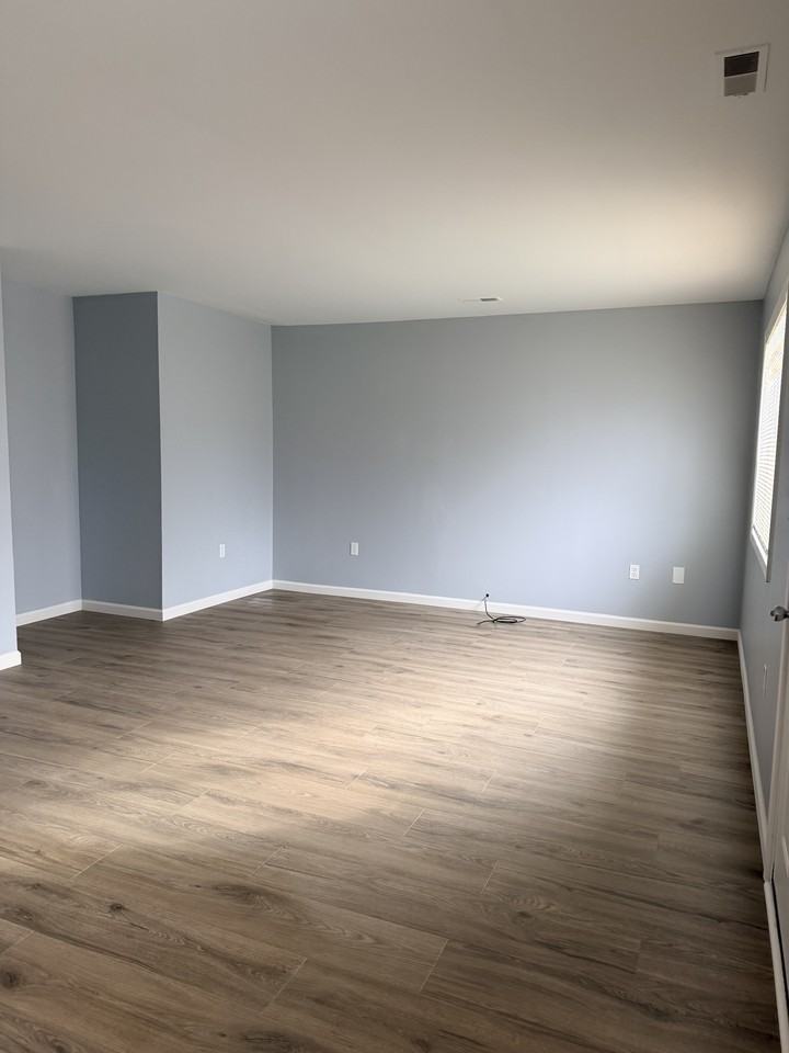 23812 Columbus Ave #1 - Photo 4 of 11