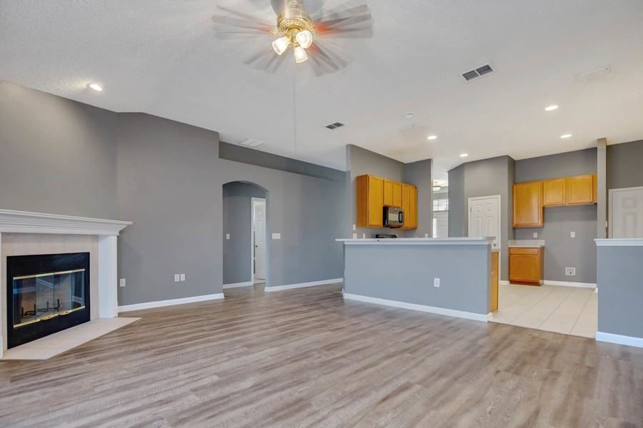 10068 Garden Lake Ct #1 - Photo 5 of 21