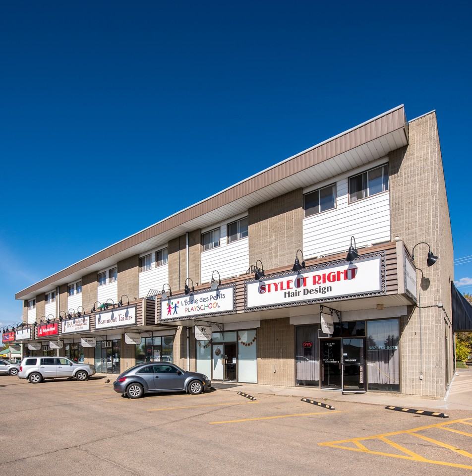 Beaumont Place Apartments - Photo 3 of 31