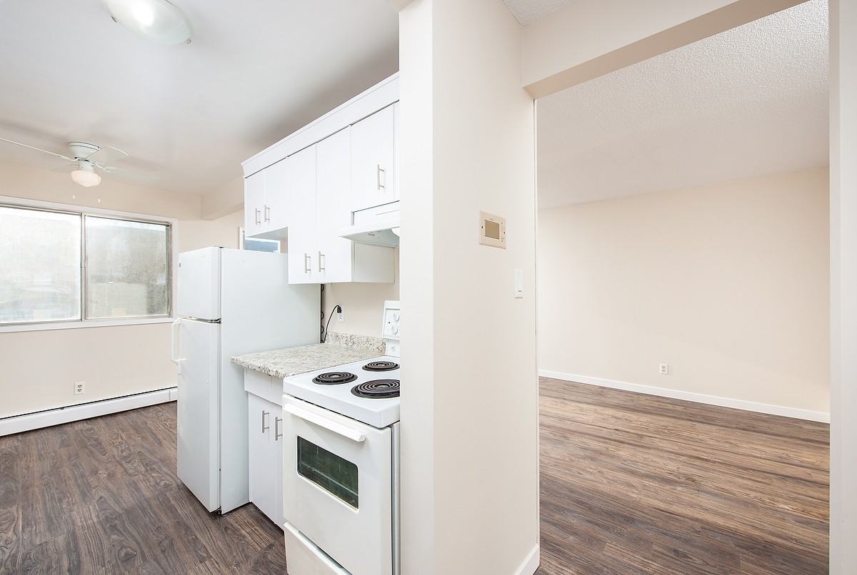 Twin Rose - Photo 4 of 23