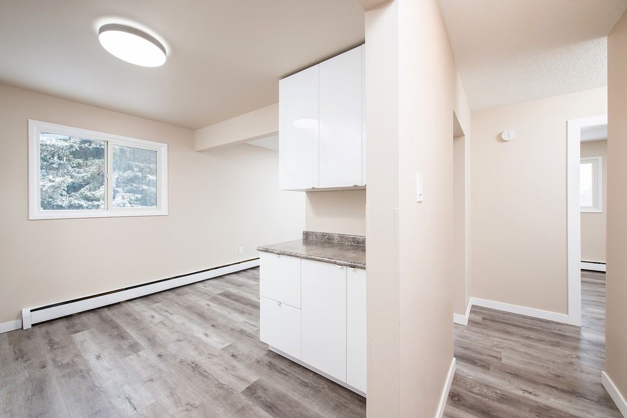 Berolina Apartments - Photo 4 of 34