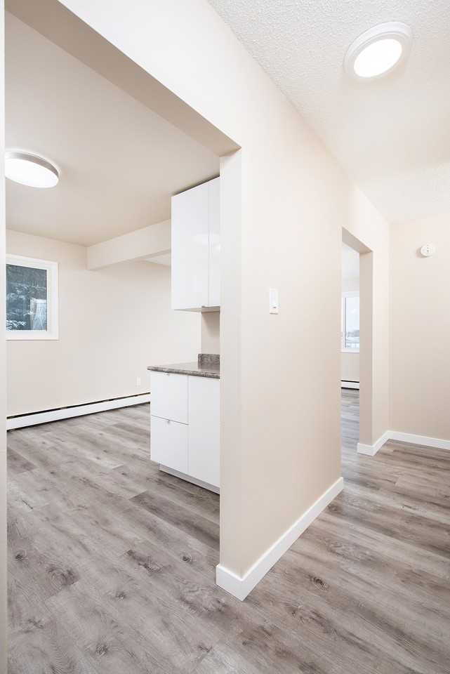 Berolina Apartments - Photo 5 of 34