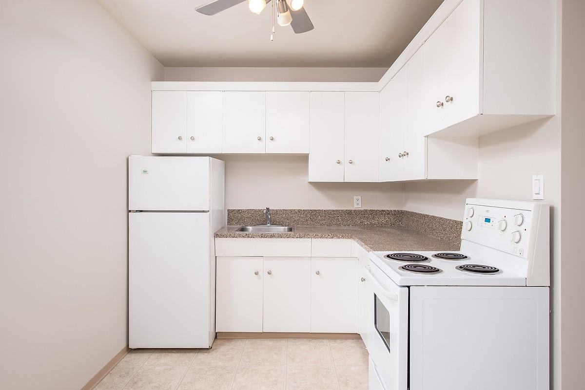 Centerpoint - Photo 2 of 21