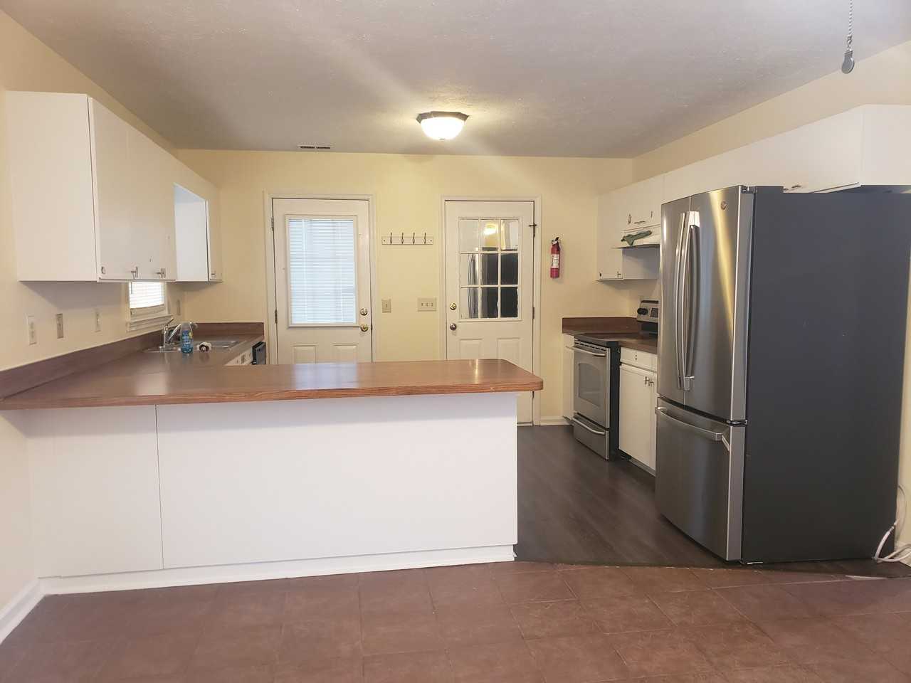 334 Woodberry Cir #1 - Photo 4 of 10