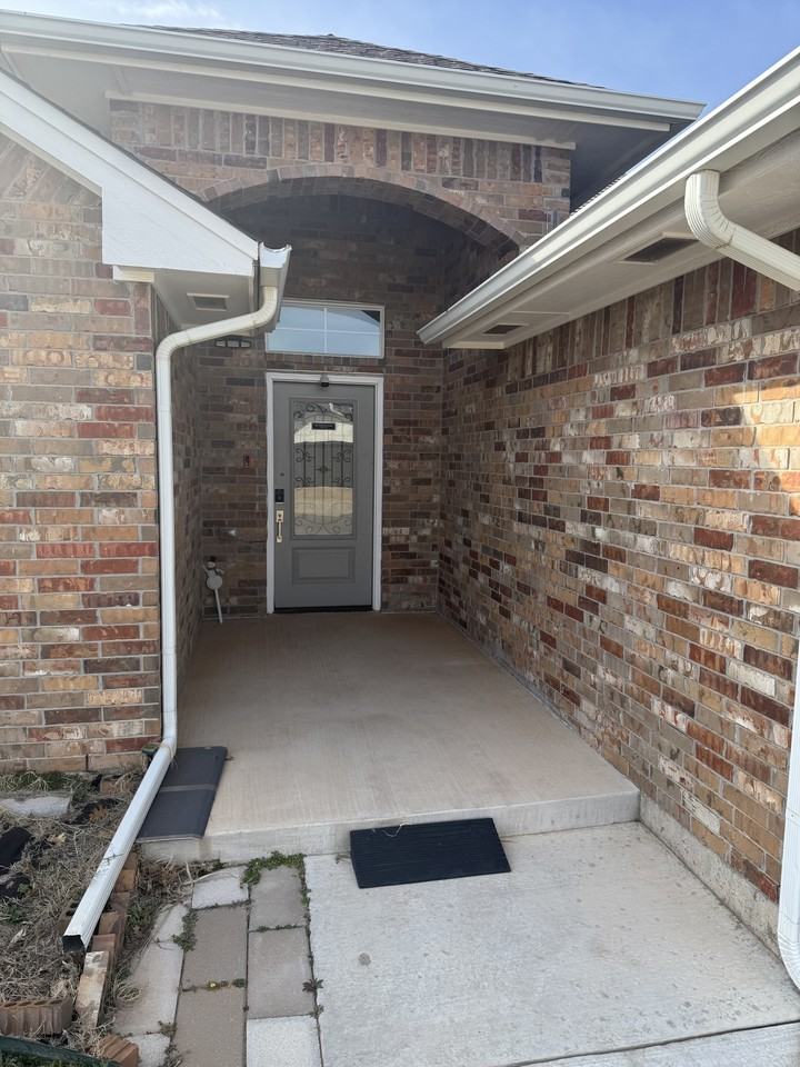 9009 Yassir Blvd #1 - Photo 2 of 20