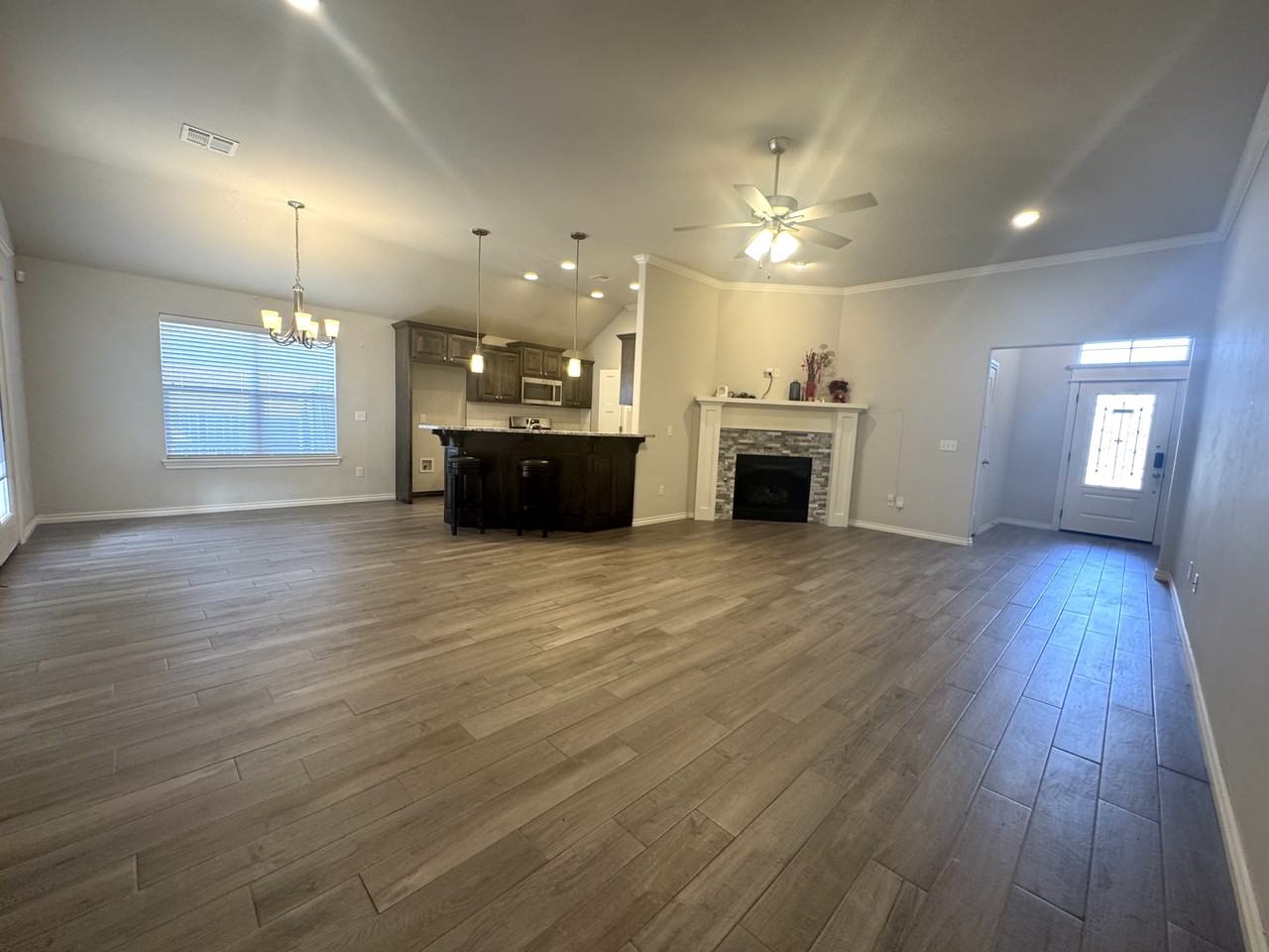 9009 Yassir Blvd #1 - Photo 4 of 20