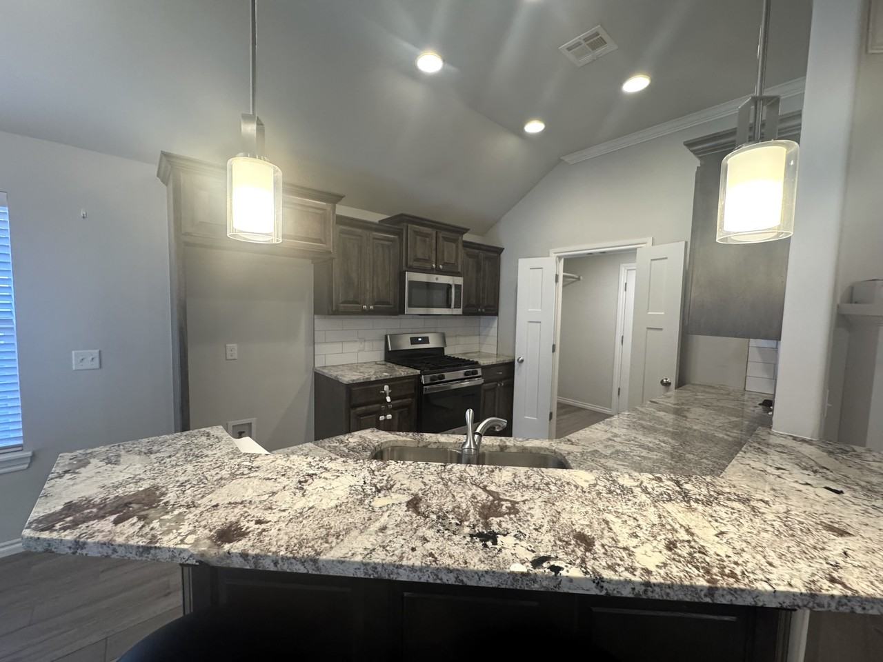 9009 Yassir Blvd #1 - Photo 6 of 20