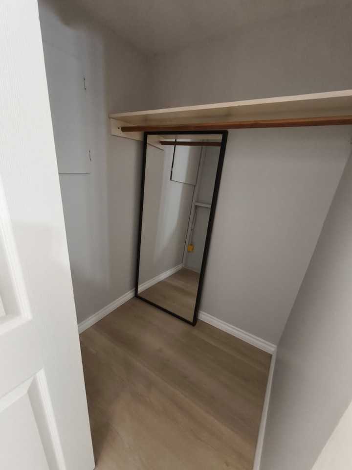 6168 Rupert St - Photo 4 of 10