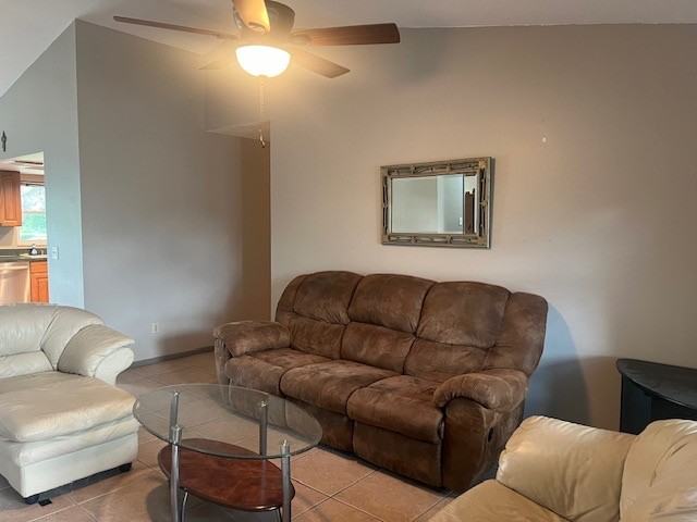 958 Florida Pkwy #1 - Photo 4 of 30