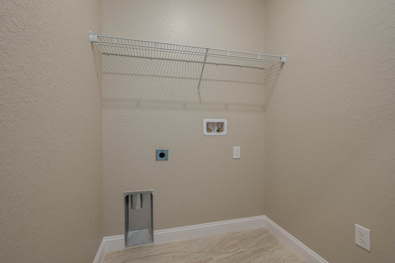 1049 Oak Hammock Dr #1 - Photo 6 of 16