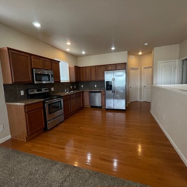 1415 S Fairdale Ave #1 - Photo 3 of 10