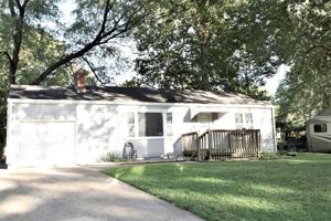 featured image of 5625 N Amoret Ave #1