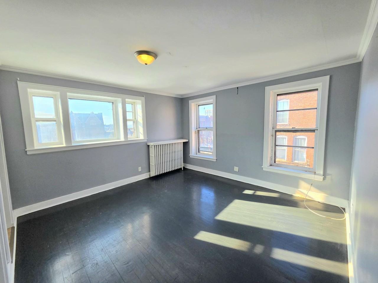 80 Princess St #10 - Photo 6 of 13