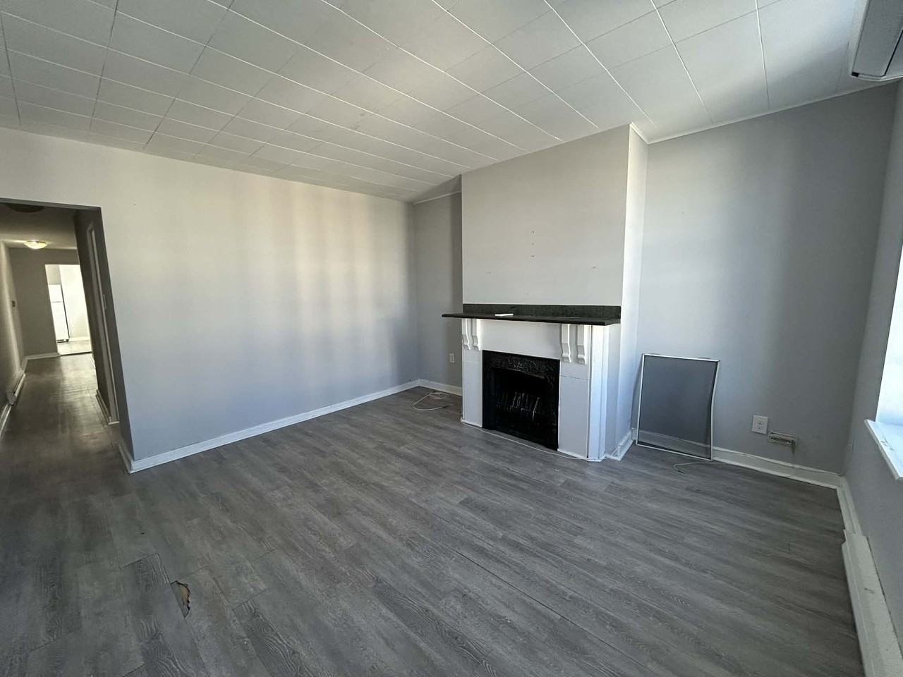 140 Adelaide St #3 - Photo 6 of 12