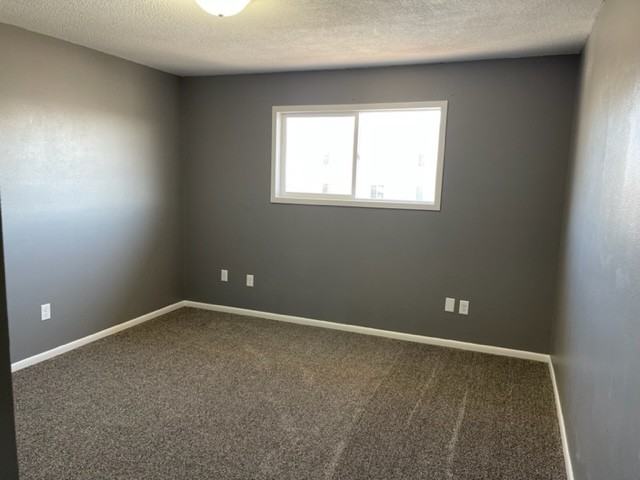 1372 Sweetwater Rd #1 - Photo 4 of 10