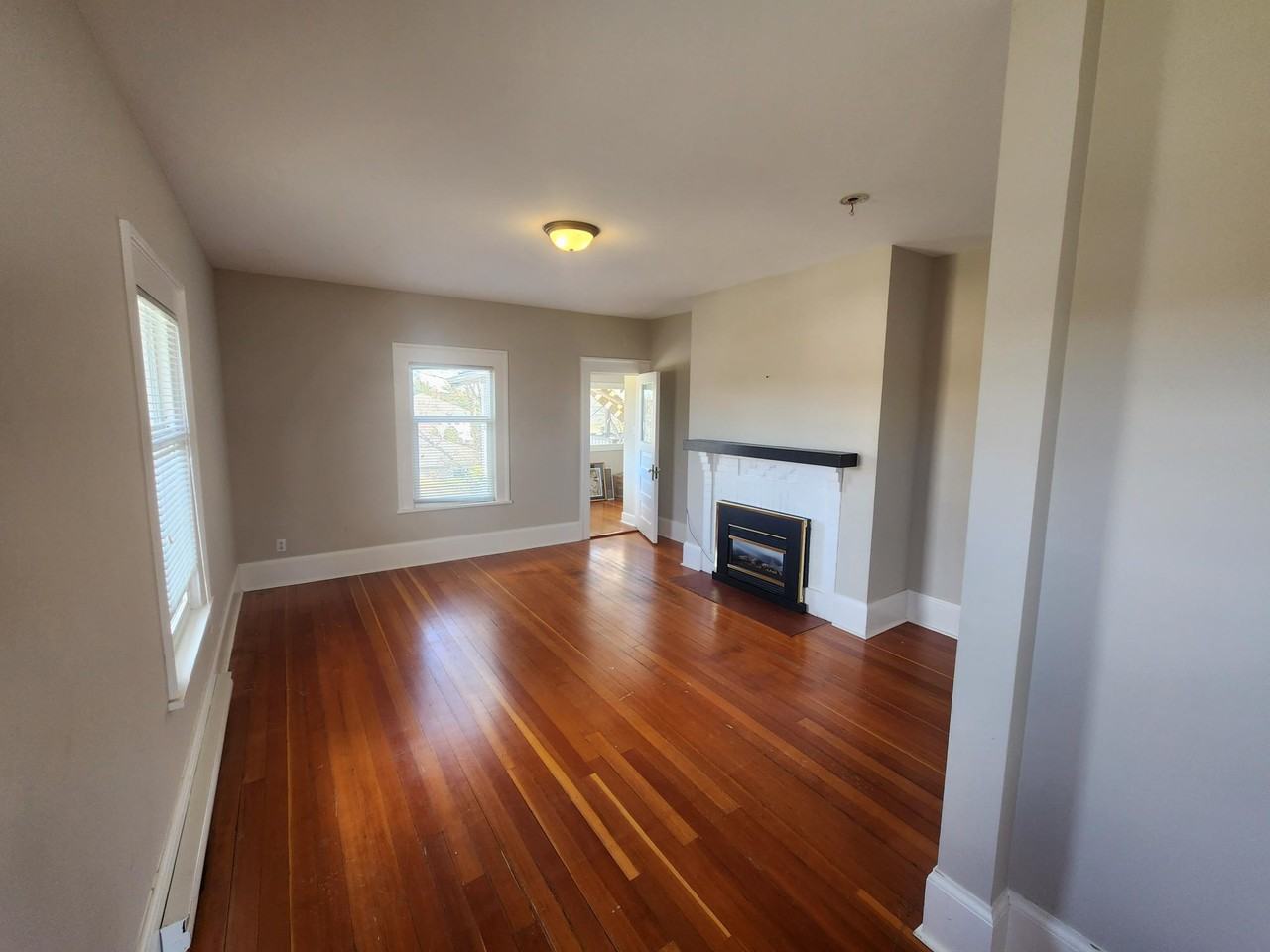 99 Wellington Ave #C - Photo 7 of 12