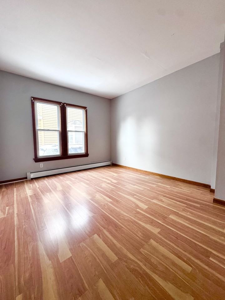 336 East Street - 4 #4 - Photo 6 of 13