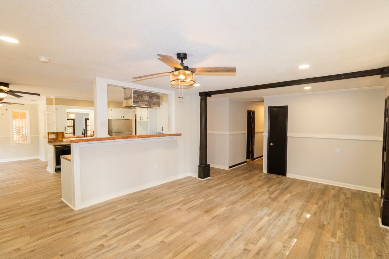 6513 Rocky Ford Rd #1 - Photo 3 of 24