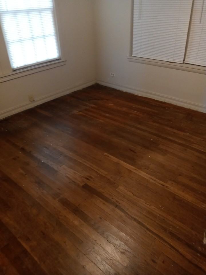 1114 W Park Ave #1 - Photo 4 of 7