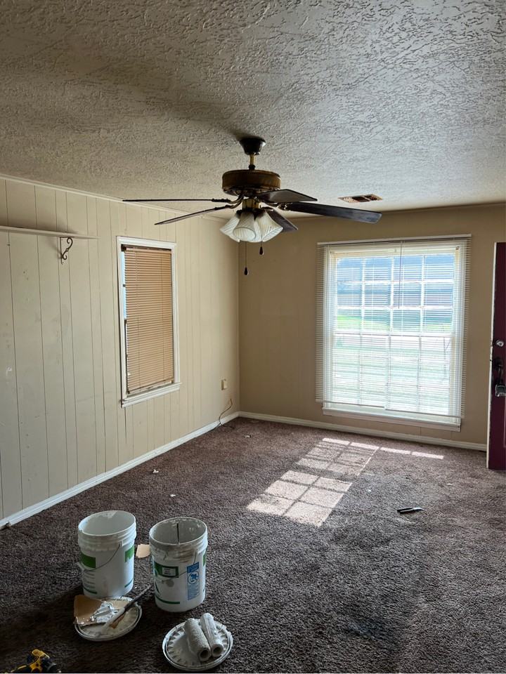 201 N A St #1 - Photo 4 of 9