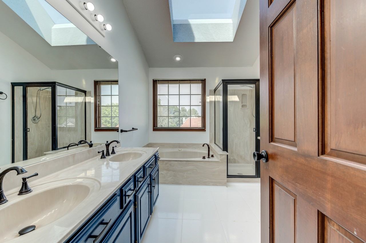 15509 Debridge Way #1 - Photo 4 of 10