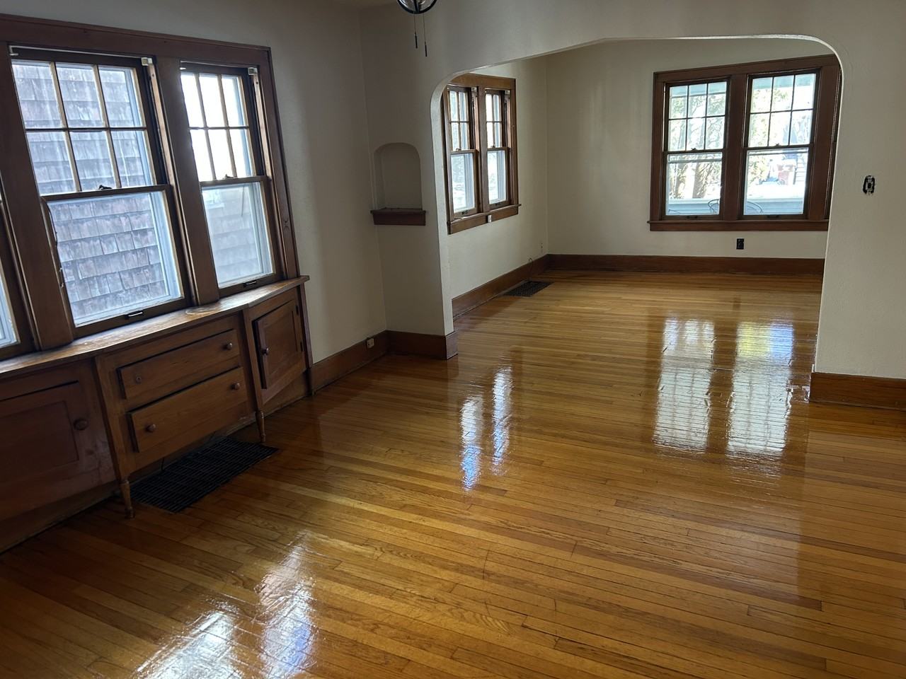 138 S Francis Ave #1 - Photo 2 of 16