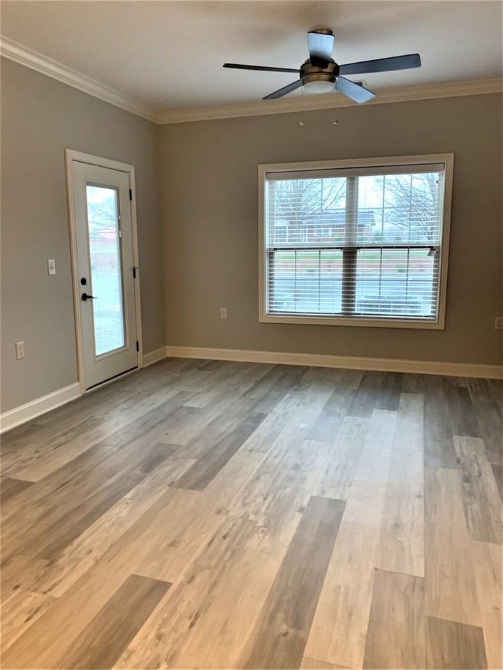 Greenwood Flats - Photo 2 of 50