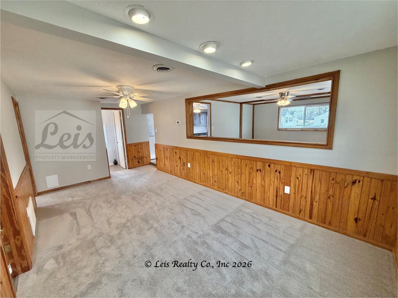 1123 Patton St #1 - Photo 4 of 20