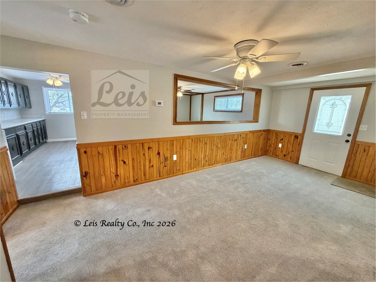 1123 Patton St #1 - Photo 5 of 20