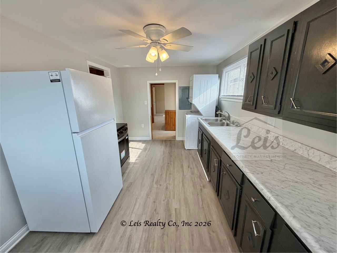 1123 Patton St #1 - Photo 7 of 20