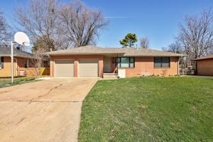 featured image of 1219 Leslie Ln #1