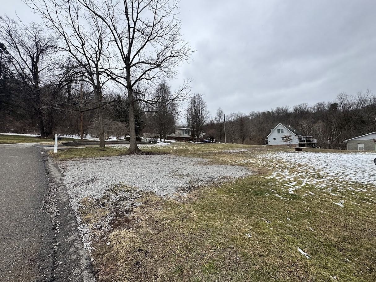 54 Price Rd #B - Photo 3 of 10