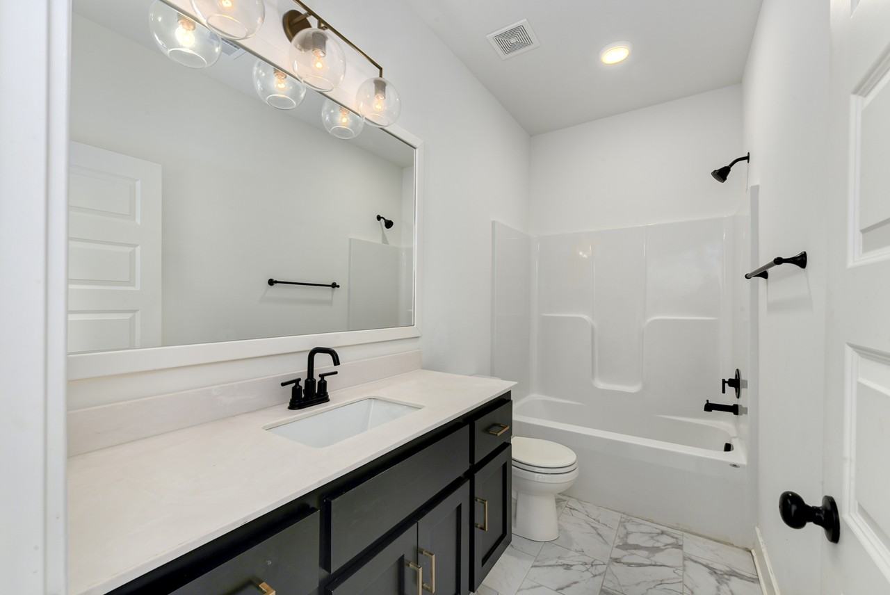 4133 Virginia Ave #1 - Photo 6 of 10